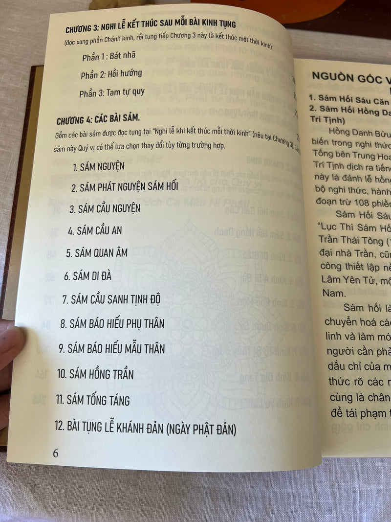 Nghi Thức Tụng Kinh Phụ Bài 8: Hướng Dẫn Chi Tiết và Ý Nghĩa Tâm Linh