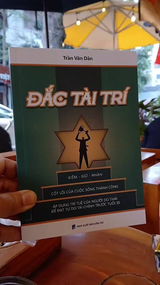 Sách - Đắc Tài Trí