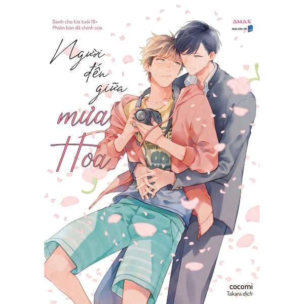 Người Đến Giữa Mưa Hoa