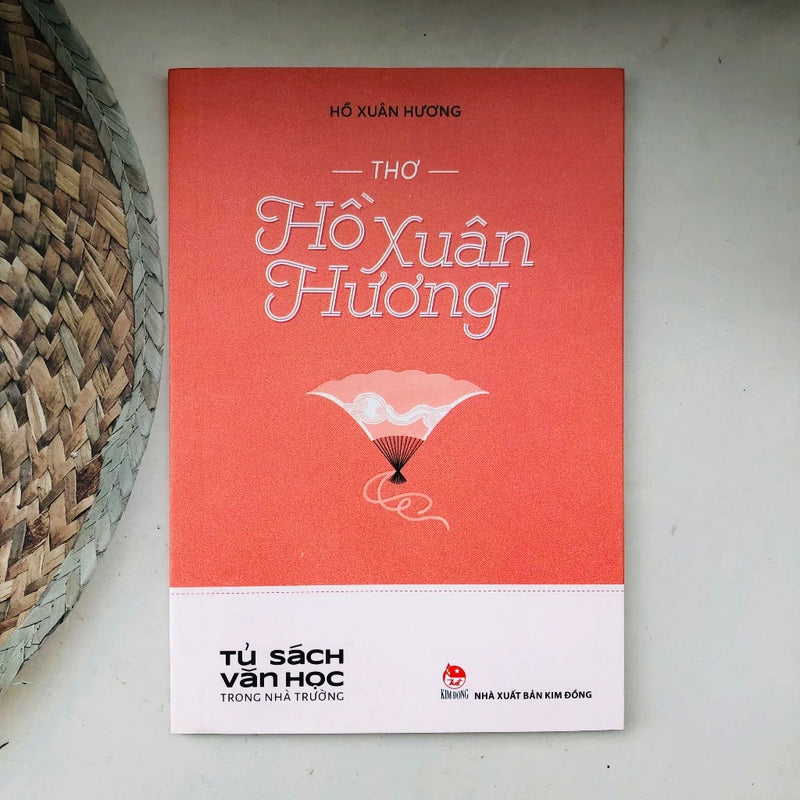 Thơ Hồ Xuân Hương