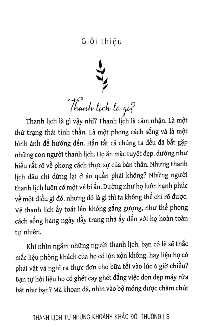 At Home With Madame Chic - Thanh Lịch Từ Những Khoảnh Khắc Đời Thường